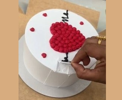 Secret Message Valentine's Cake Design 2