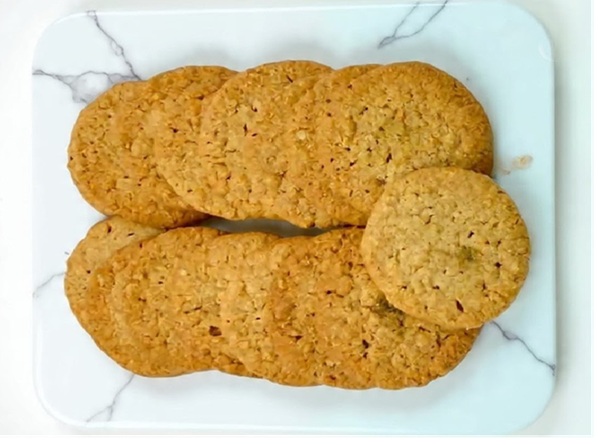 Atta Sooji Oatmeal Cookies