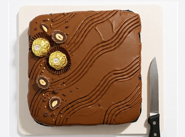Ferrero Rocher Square Cake