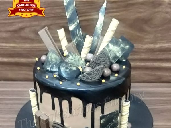 Chocolate Cake Lavish Design 3