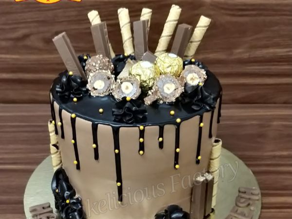 Chocolate Chips Tall Cake Design 2