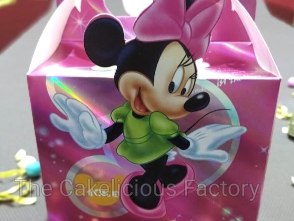 Minnie Mouse Theme Gift Box of 15 Chocolates