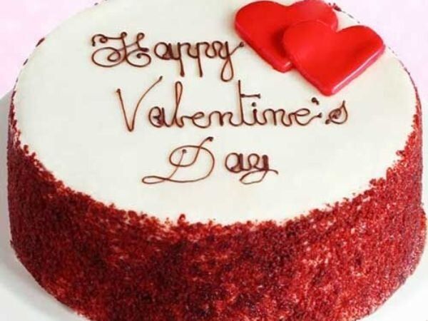 Red Velvet Love Cake Design 12