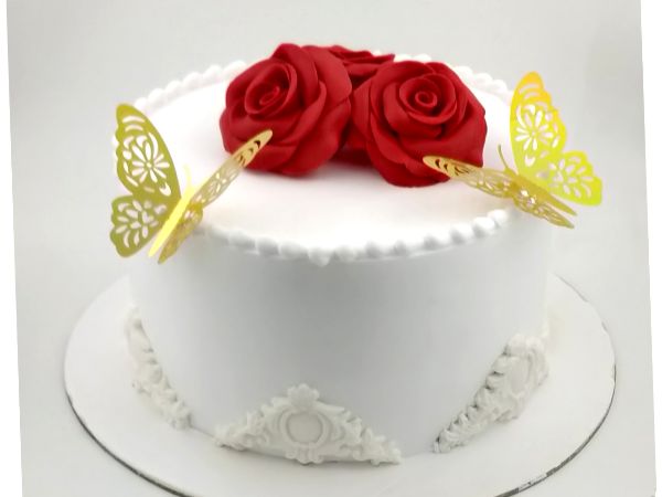 Royal Love Cake Design D15