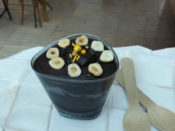 Belgian Chocolate Hazelnut Cake Shots