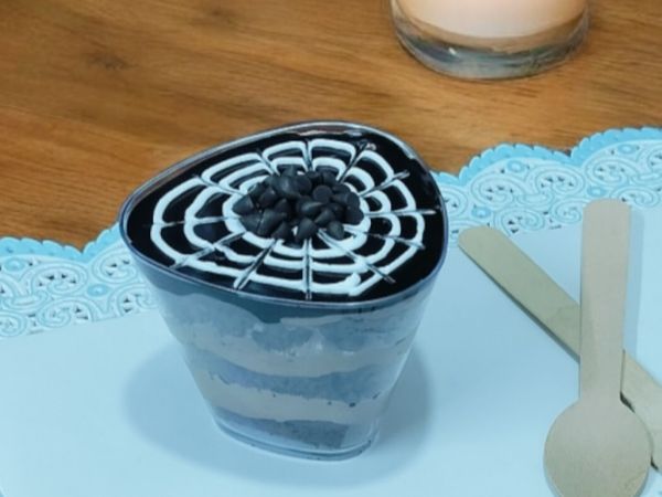 Choco Chips Cake Shots