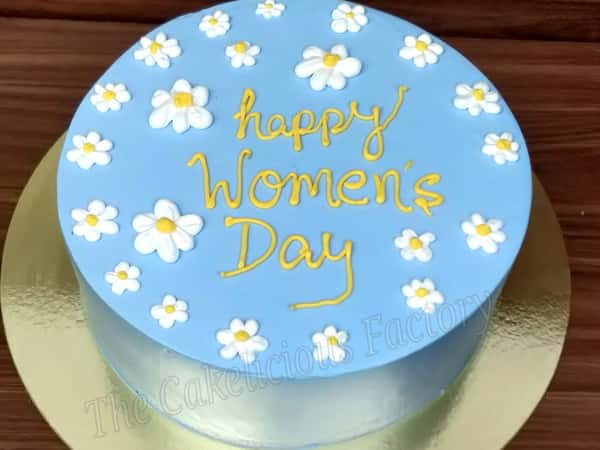 Cake for her Design 9