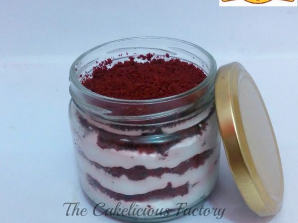 Red Velvet Cake Jar