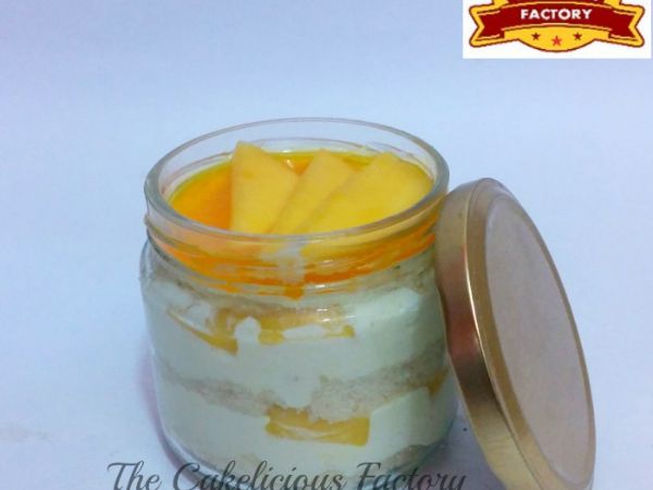 Mango Alphonso Cake Jar