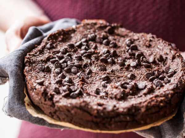 Chocolate Brownie Walnut Cake
