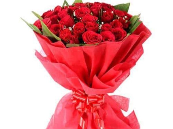 20 Red Roses Bouquet