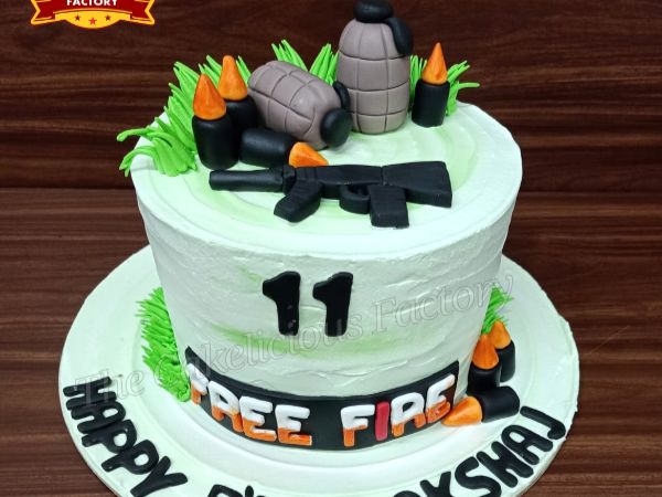 FREE FIRE Game theme cake