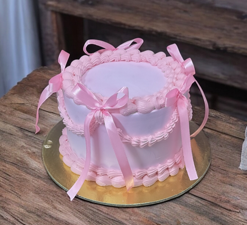 Graceful Bow Cake Design 2