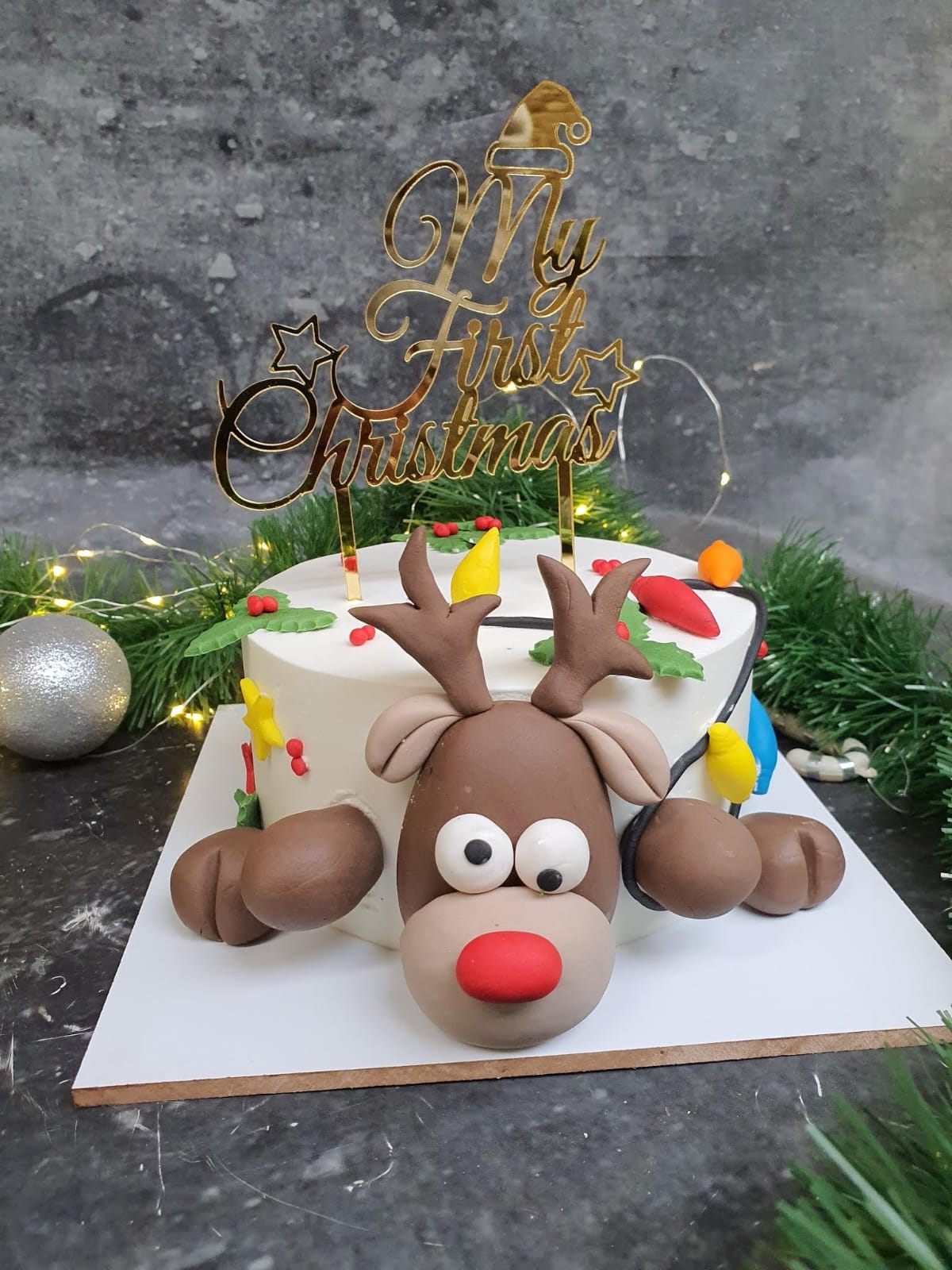 Rudolph Tangled cake
