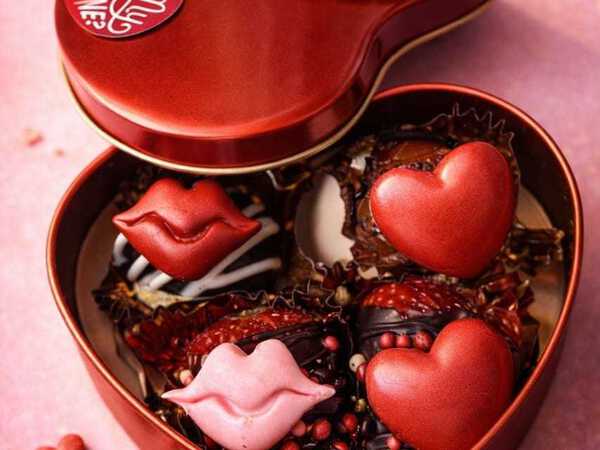 Sweet Love Box