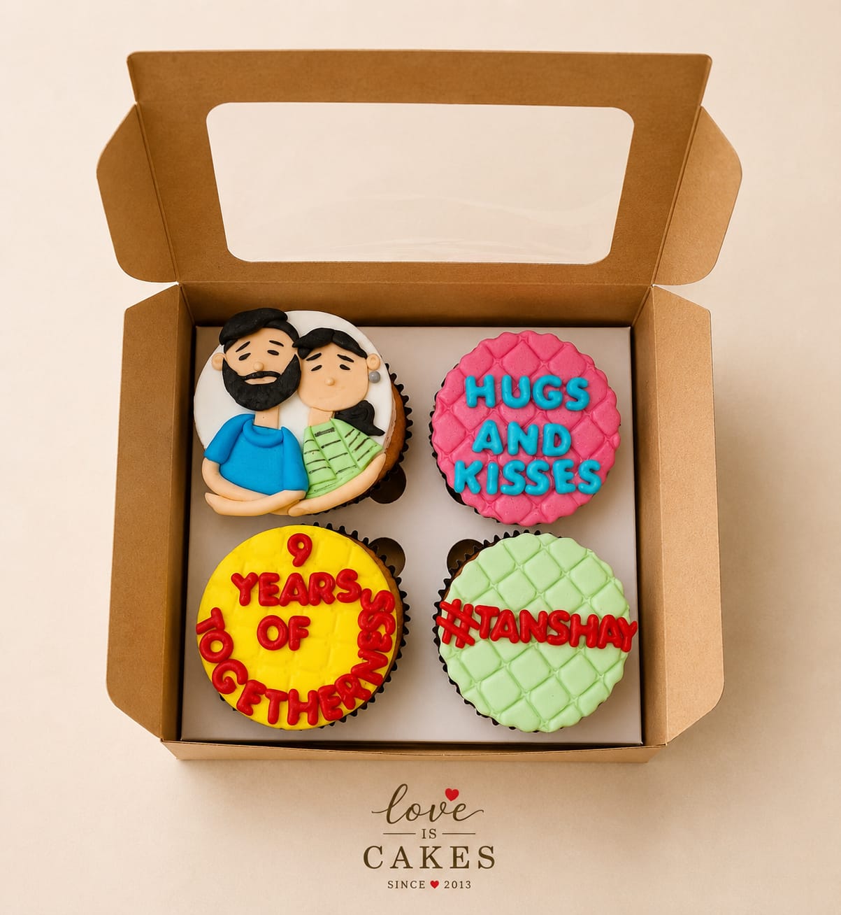Couple Theme Cupcakes (set of 4 )