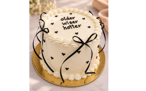 Vintage Bow Cake